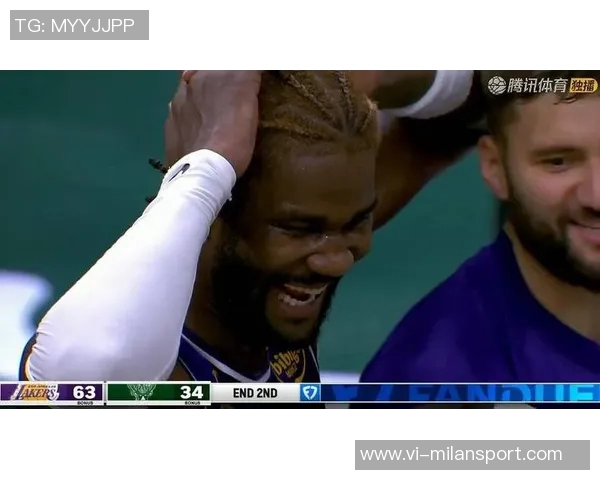 裁判明确表示比赛用球归雄鹿所有其他队员无权干涉此事